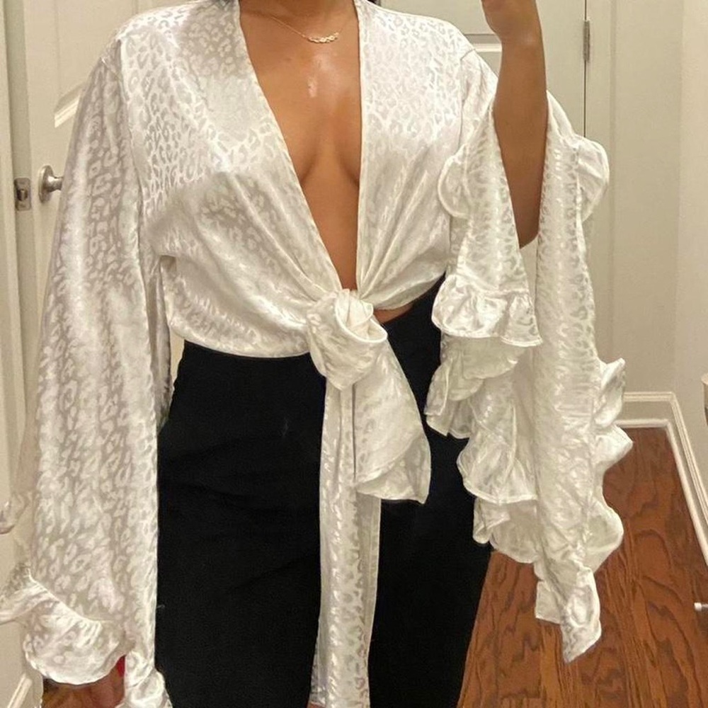 Fashion Nova I Think I Love You Too White Leapord Crop Wrap Large Women New